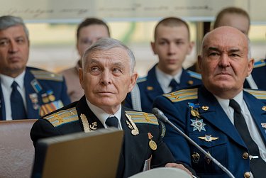 «В небе Оренбурга обрели мы крылья»